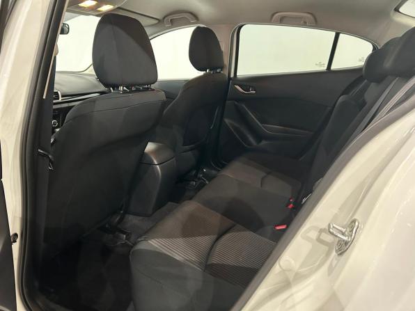 Mazda 3 III (BM) с пробегом 2014 года, цена 1 199 000 рублей, 182475 км, седан, Автокод Объявления
