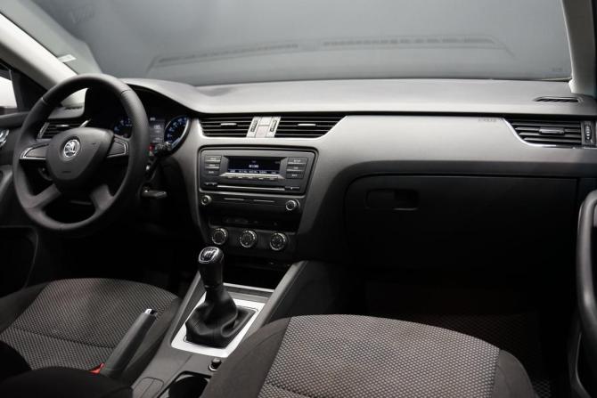 Skoda Octavia III (A7) с пробегом 2014 года, цена 1 290 000 рублей, 256800 км, лифтбек, Автокод Объявления