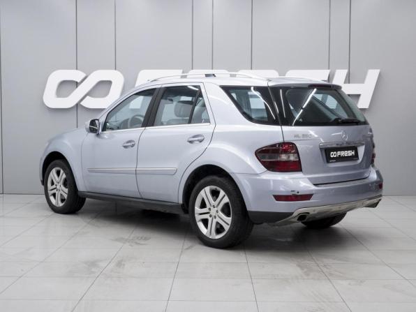 Mercedes-Benz M-Класс II (W164) Рестайлинг с пробегом 2008 года, цена 1 765 000 рублей, 92380 км, внедорожник, Автокод Объявления