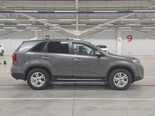 Kia Sorento II Рестайлинг с пробегом 2018 года, цена 1 805 000 рублей, 134877 км, внедорожник, Автокод Объявления