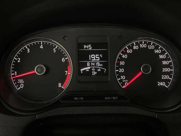 Volkswagen Polo V Рестайлинг с пробегом 2018 года, цена 1 079 000 рублей, 81419 км, седан, Автокод Объявления