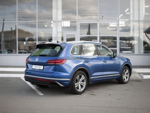 Volkswagen Touareg III с пробегом 2019 года, цена 3 900 000 рублей, 377882 км, внедорожник, Автокод Объявления