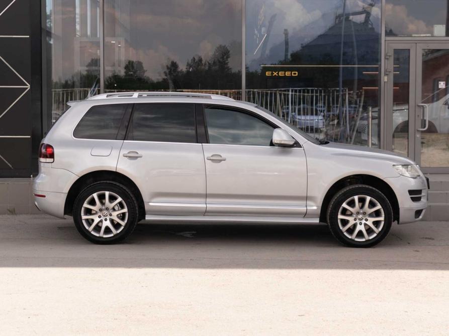 Volkswagen Touareg I Рестайлинг Новосибирск  - изображение 4
