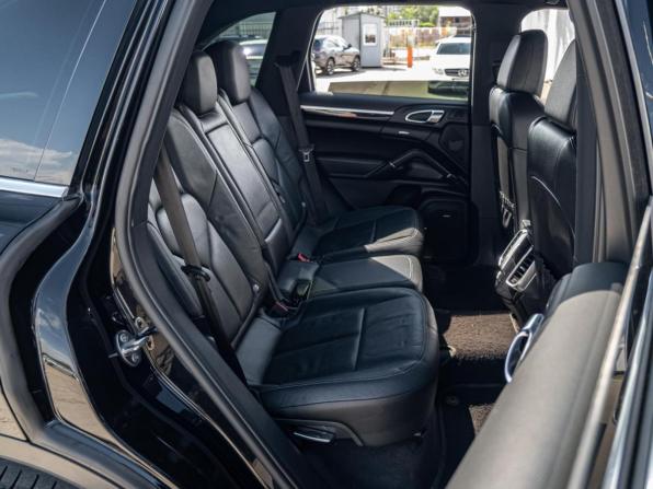 Porsche Cayenne II (958) с пробегом 2010 года, цена 2 699 000 рублей, 258500 км, внедорожник, Автокод Объявления