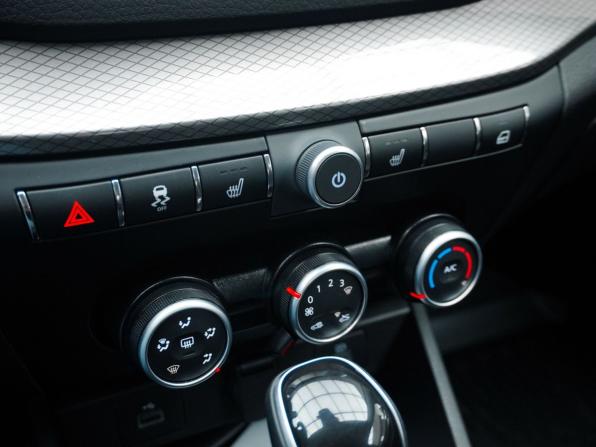 Lada (ВАЗ) Vesta I Рестайлинг (NG) с пробегом 2024 года, цена 1 699 000 рублей, 80 км, седан, Автокод Объявления