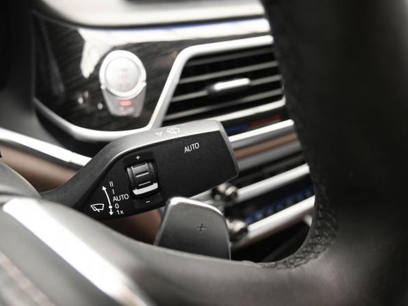 BMW 7 серии VI (G11/G12) с пробегом 2017 года, цена 3 680 000 рублей, 215977 км, седан, Автокод Объявления