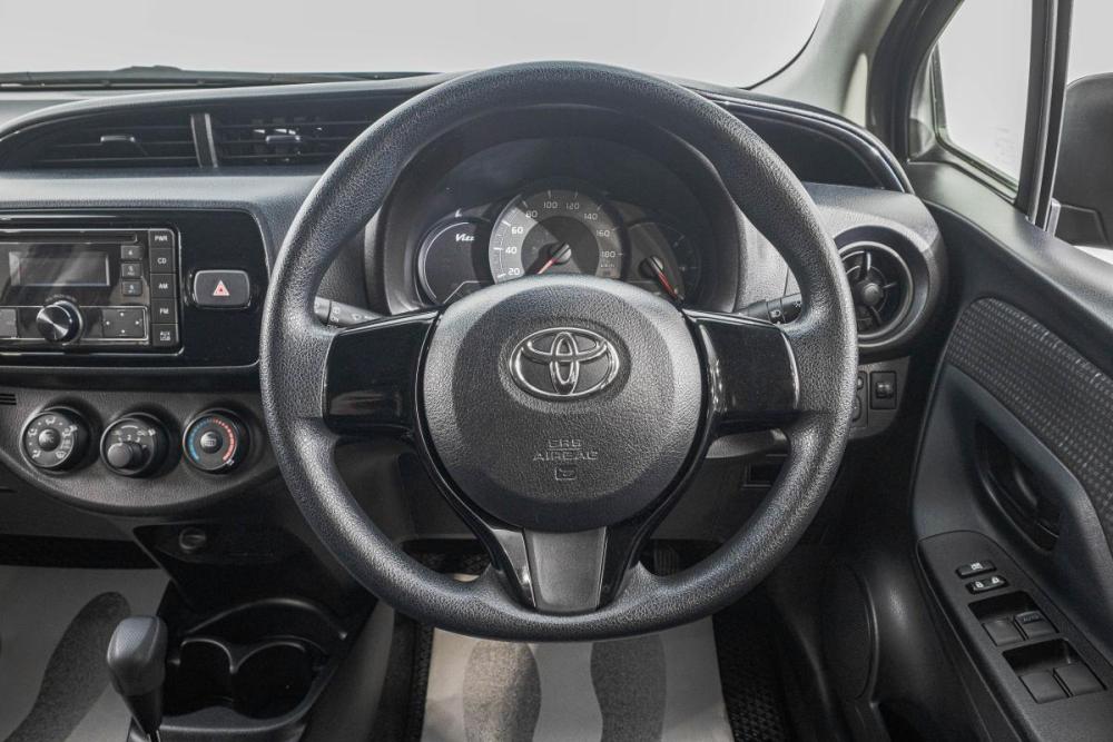 Toyota Vitz III (XP130) Рестайлинг 2 Барнаул  - изображение 15