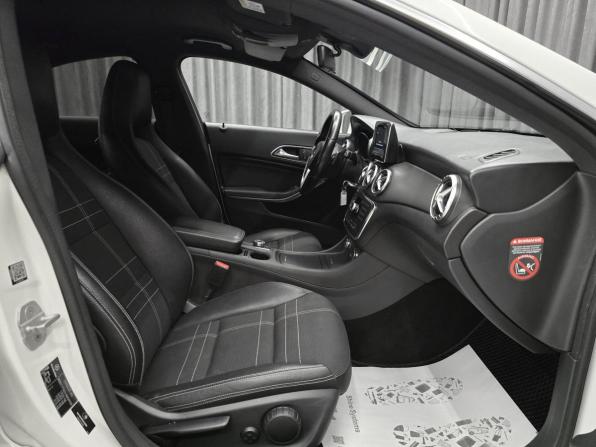 Mercedes-Benz CLA I (C117 X117) с пробегом 2013 года, цена 1 400 000 рублей, 120000 км, седан, Автокод Объявления