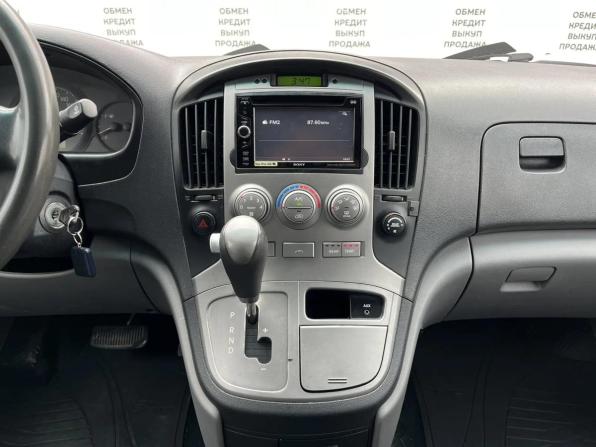 Hyundai Grand Starex I с пробегом 2008 года, цена 1 300 000 рублей, 199740 км, минивэн, Автокод Объявления