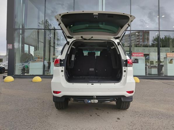 Toyota Fortuner II с пробегом 2019 года, цена 3 320 000 рублей, 100093 км, внедорожник, Автокод Объявления