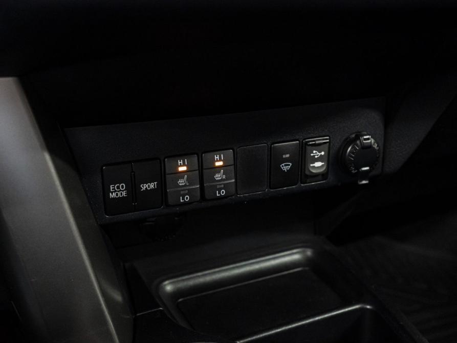 Toyota RAV4 IV (XA40) Тюмень  - изображение 23