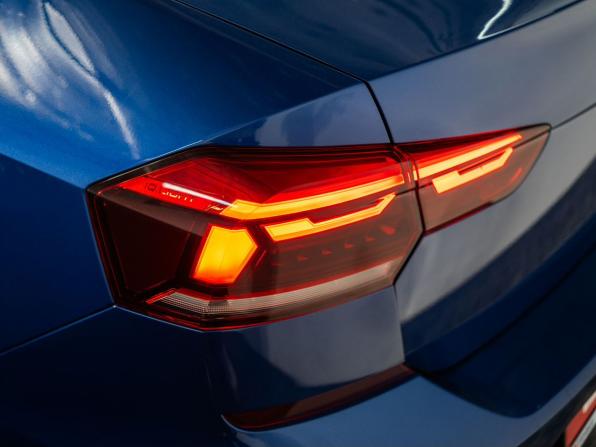 Volkswagen Polo VI с пробегом 2022 года, цена 1 600 000 рублей, 35701 км, лифтбек, Автокод Объявления