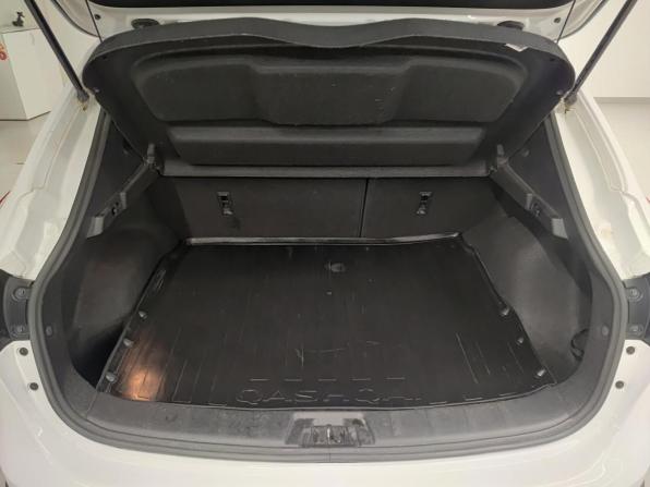 Nissan Qashqai II с пробегом 2018 года, цена 1 925 000 рублей, 119759 км, внедорожник, Автокод Объявления