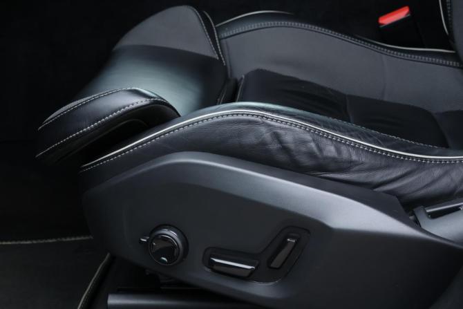 Volvo XC60 II с пробегом 2019 года, цена 3 059 000 рублей, 156248 км, внедорожник, Автокод Объявления