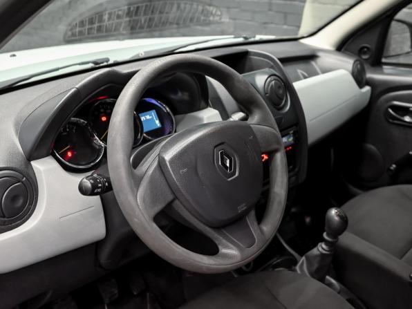 Renault Duster I Рестайлинг с пробегом 2018 года, цена 975 000 рублей, 322576 км, внедорожник, Автокод Объявления