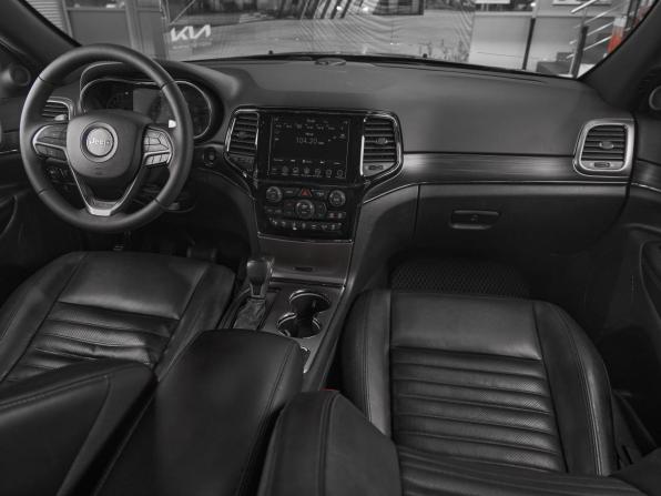 Jeep Grand Cherokee IV (WK2) Рестайлинг с пробегом 2019 года, цена 3 525 000 рублей, 119300 км, внедорожник, Автокод Объявления