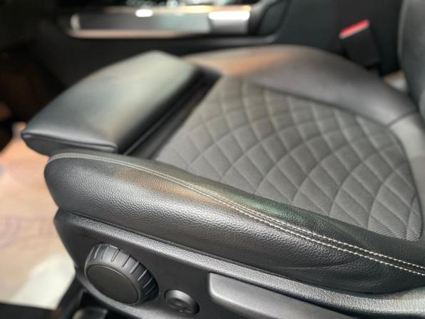 Mercedes-Benz GLB I (X247) с пробегом 2019 года, цена 3 120 000 рублей, 187413 км, внедорожник, Автокод Объявления
