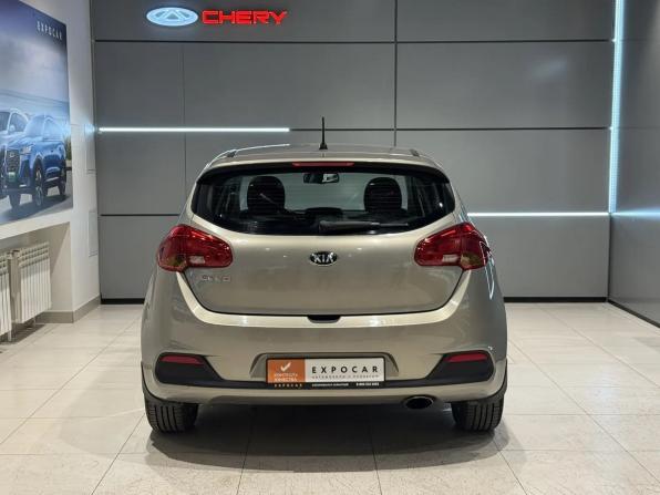 Kia Ceed II с пробегом 2015 года, цена 1 160 000 рублей, 134500 км, хэтчбек, Автокод Объявления