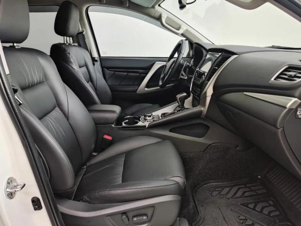Mitsubishi Pajero Sport III с пробегом 2019 года, цена 3 750 000 рублей, 87000 км, внедорожник, Автокод Объявления