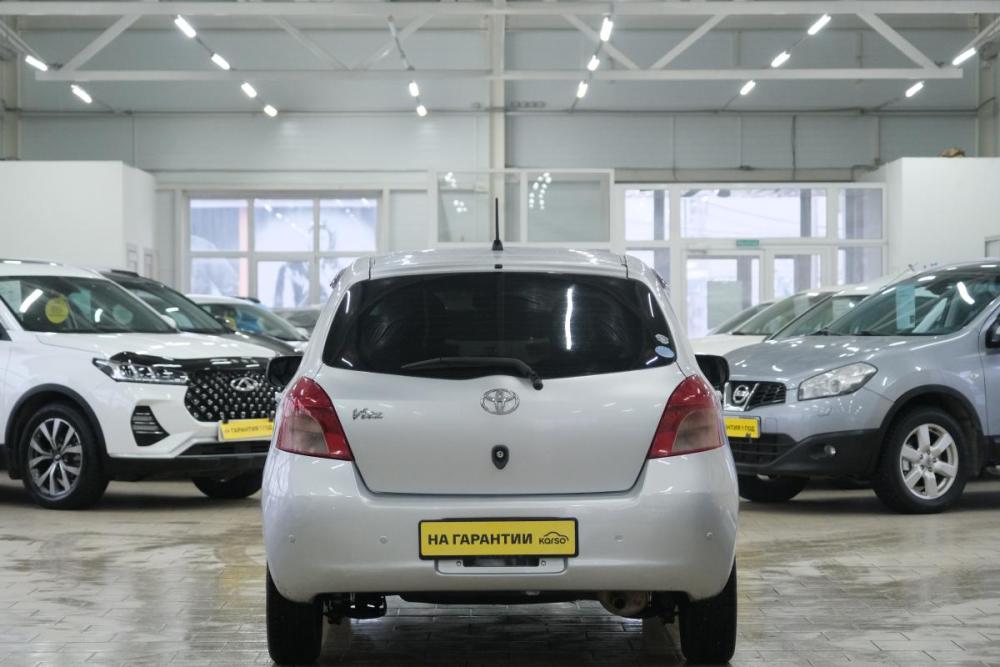 Toyota Vitz II (XP90) Омск  - изображение 6