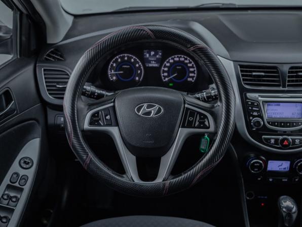 Hyundai Solaris I с пробегом 2014 года, цена 600 000 рублей, 247800 км, хэтчбек, Автокод Объявления