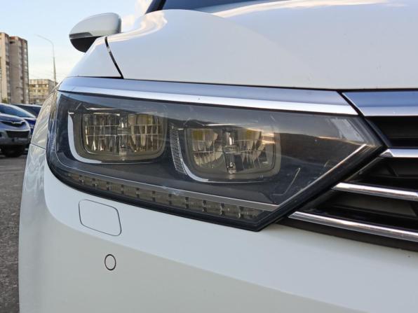 Volkswagen Passat B8 с пробегом 2016 года, цена 1 365 000 рублей, 199632 км, седан, Автокод Объявления