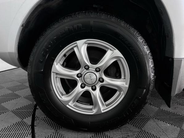 Toyota Land Cruiser Prado 120 Series Рестайлинг с пробегом 2008 года, цена 1 749 000 рублей, 384523 км, внедорожник, Автокод Объявления