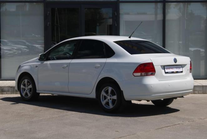 Volkswagen Polo V с пробегом 2014 года, цена 890 000 рублей, 198032 км, седан, Автокод Объявления