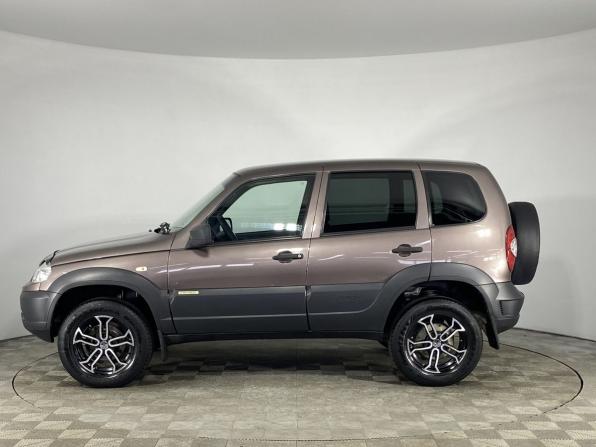 Chevrolet Niva I Рестайлинг с пробегом 2017 года, цена 725 000 рублей, 115547 км, внедорожник, Автокод Объявления