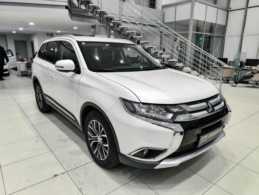 Mitsubishi Outlander III Рестайлинг 2 Казань  - изображение 3