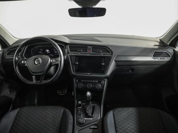 Volkswagen Tiguan II с пробегом 2020 года, цена 2 099 000 рублей, 171830 км, внедорожник, Автокод Объявления