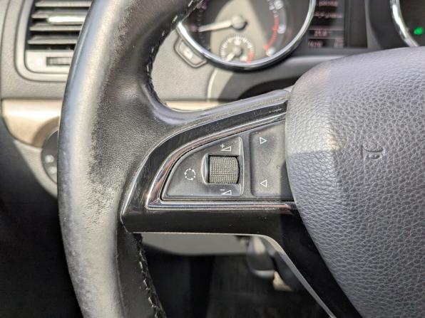 Skoda Yeti I Рестайлинг с пробегом 2015 года, цена 1 390 000 рублей, 177670 км, внедорожник, Автокод Объявления