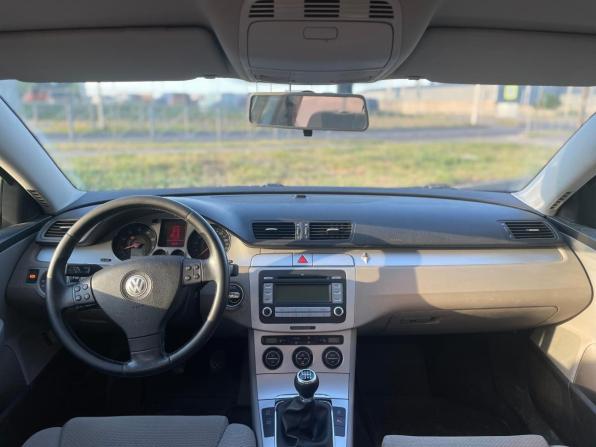 Volkswagen Passat B6 с пробегом 2007 года, цена 650 000 рублей, 288395 км, универсал, Автокод Объявления