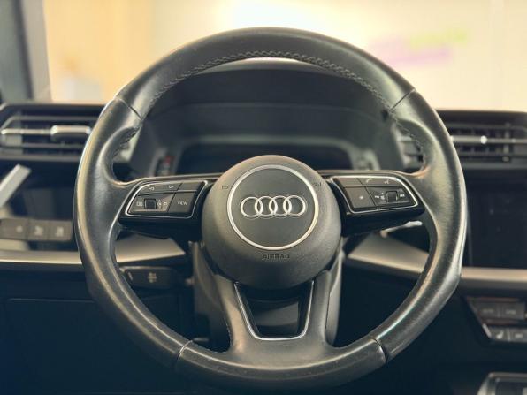 Audi A3 IV (8Y) с пробегом 2021 года, цена 1 679 000 рублей, 153996 км, седан, Автокод Объявления