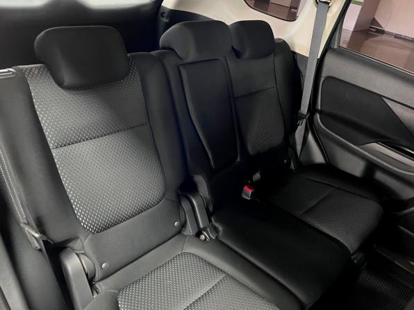 Mitsubishi Outlander III Рестайлинг 2 с пробегом 2017 года, цена 1 825 000 рублей, 144764 км, внедорожник, Автокод Объявления