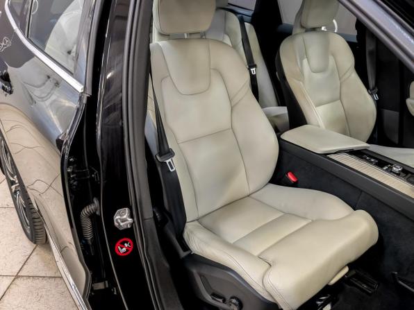 Volvo XC60 II с пробегом 2018 года, цена 3 715 000 рублей, 93039 км, внедорожник, Автокод Объявления
