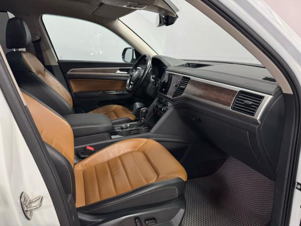 Volkswagen Teramont I с пробегом 2019 года, цена 3 490 000 рублей, 138000 км, внедорожник, Автокод Объявления