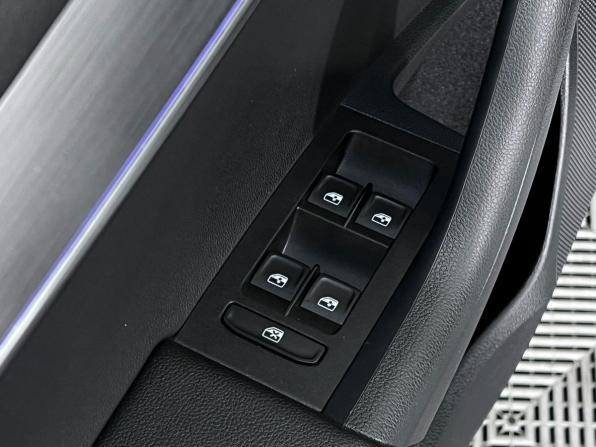 Skoda Octavia III (A7) Рестайлинг с пробегом 2019 года, цена 2 130 000 рублей, 128564 км, универсал, Автокод Объявления