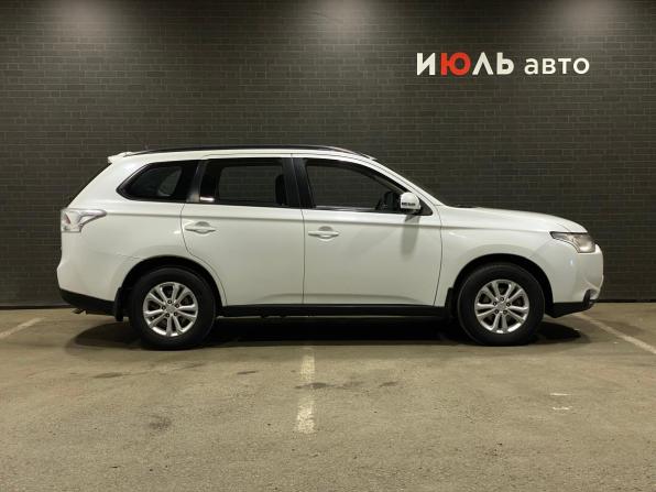 Mitsubishi Outlander III с пробегом 2013 года, цена 1 400 000 рублей, 219898 км, внедорожник, Автокод Объявления