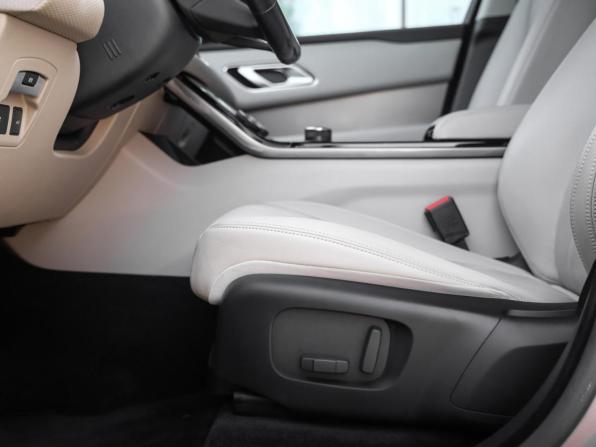 Land Rover Range Rover Velar I с пробегом 2018 года, цена 3 149 000 рублей, 180409 км, внедорожник, Автокод Объявления