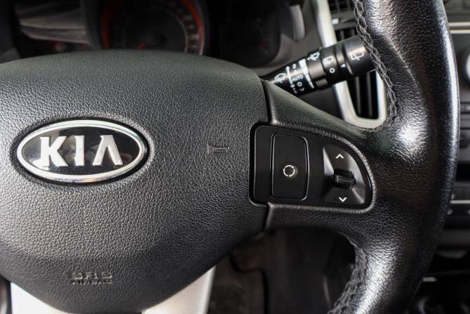 Kia Ceed I Рестайлинг с пробегом 2010 года, цена 679 000 рублей, 199125 км, хэтчбек, Автокод Объявления