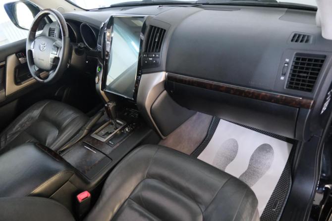 Toyota Land Cruiser 200 Series с пробегом 2010 года, цена 3 199 000 рублей, 340000 км, внедорожник, Автокод Объявления