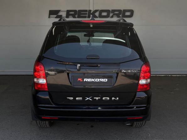 SsangYong Rexton II с пробегом 2008 года, цена 839 000 рублей, 222675 км, внедорожник, Автокод Объявления