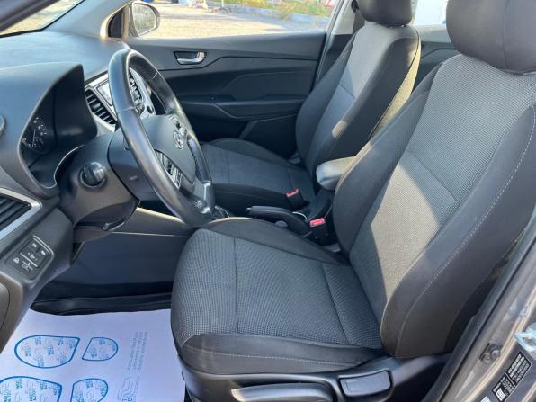 Hyundai Solaris II с пробегом 2019 года, цена 1 339 200 рублей, 157000 км, седан, Автокод Объявления