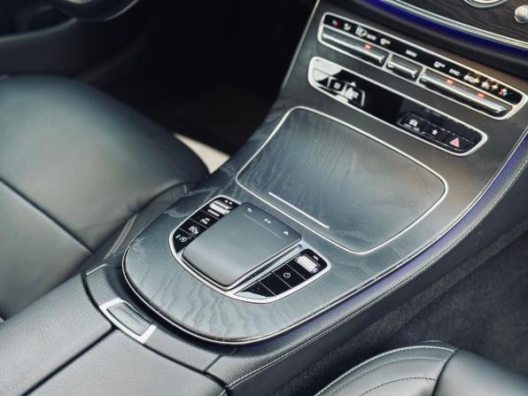 Mercedes-Benz E-Класс V (W213 S213 C238) Рестайлинг с пробегом 2020 года, цена 3 790 000 рублей, 148135 км, седан, Автокод Объявления