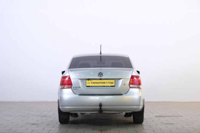 Volkswagen Polo V с пробегом 2014 года, цена 929 000 рублей, 179400 км, седан, Автокод Объявления