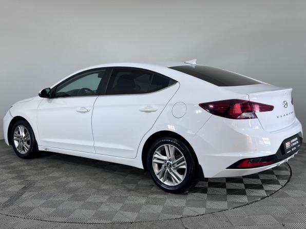Hyundai Elantra VI (AD) Рестайлинг с пробегом 2019 года, цена 1 399 000 рублей, 127001 км, седан, Автокод Объявления