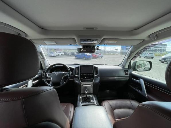 Toyota Land Cruiser 200 Series Рестайлинг 2 с пробегом 2017 года, цена 5 099 000 рублей, 224505 км, внедорожник, Автокод Объявления