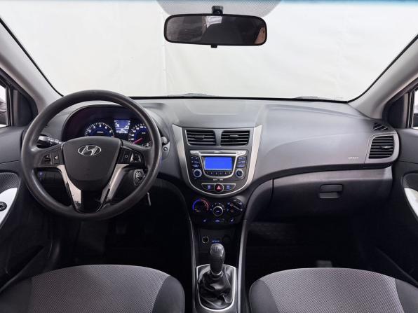 Hyundai Solaris I с пробегом 2013 года, цена 799 000 рублей, 164110 км, седан, Автокод Объявления