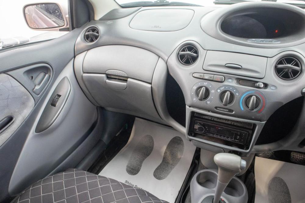Toyota Vitz I (P10) Барнаул  - изображение 19